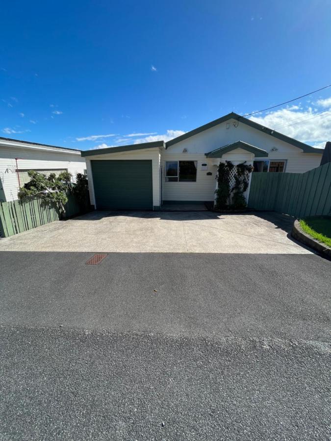 Tamaterau Seaview House In Whangarei Esterno foto